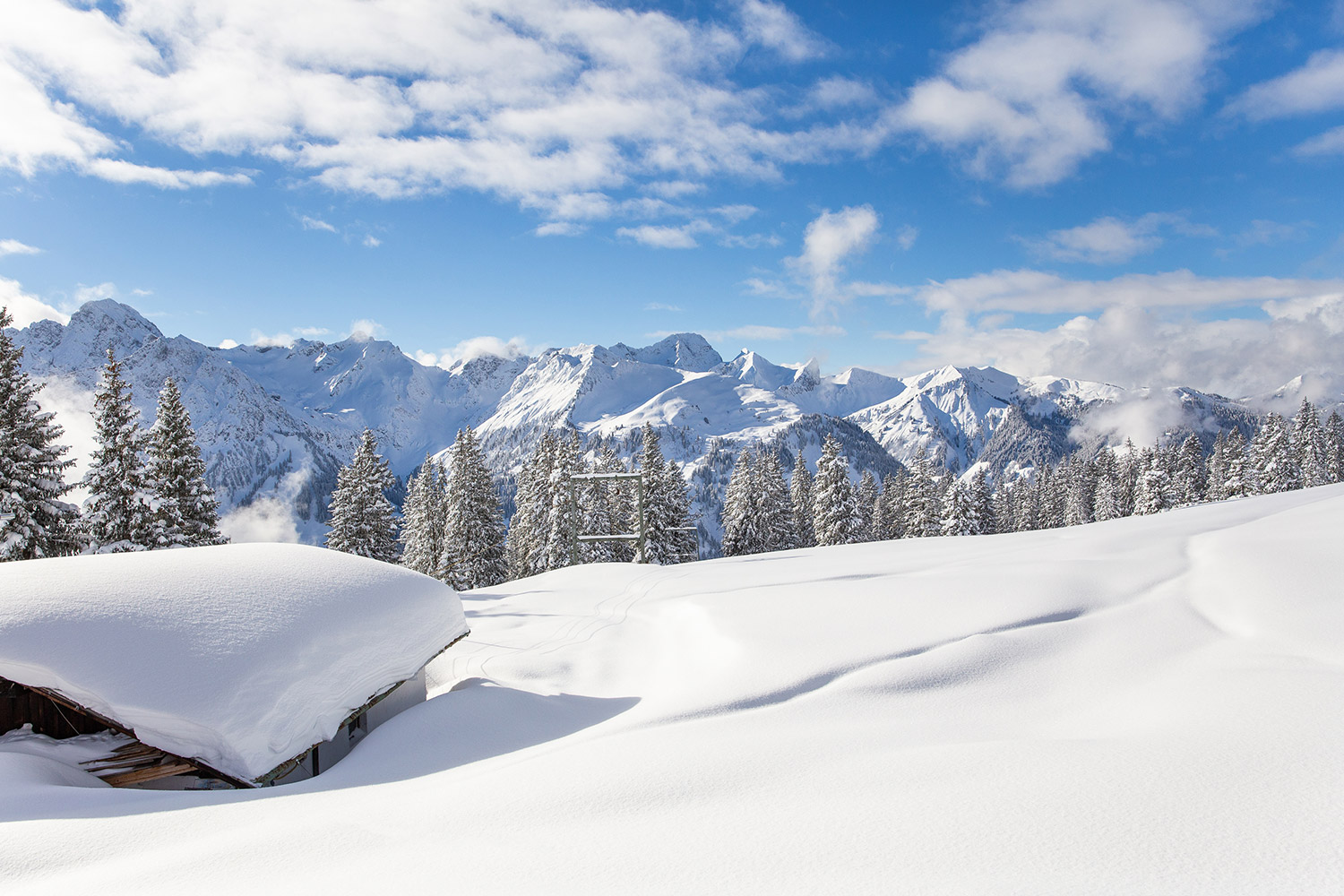 Kinderskifahren im Winterparadies